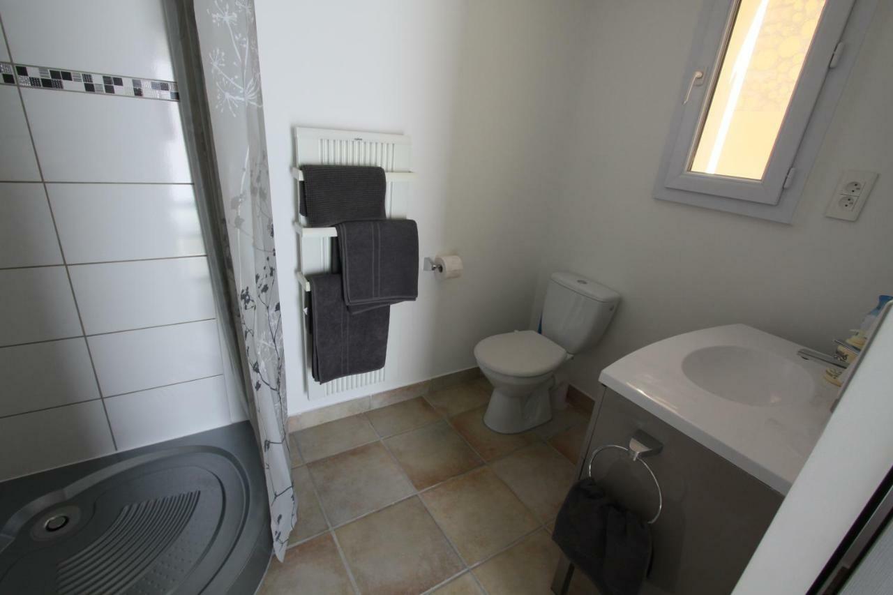 Maison D'Hotes La Garenne Puyloubier Buitenkant foto